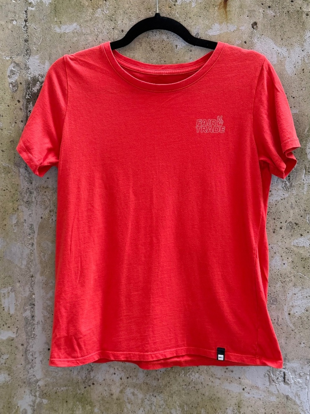 ✨3 for $50✨  MEC Women's Red Organic Cotton Tee Shirt, Free Trade, Size M